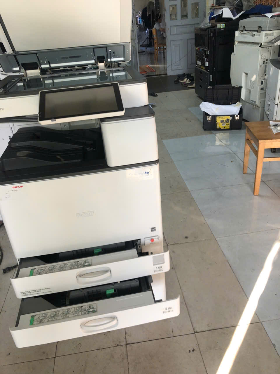 z6795172212405_6c9b0ce02bd3edd060e24579208adef0